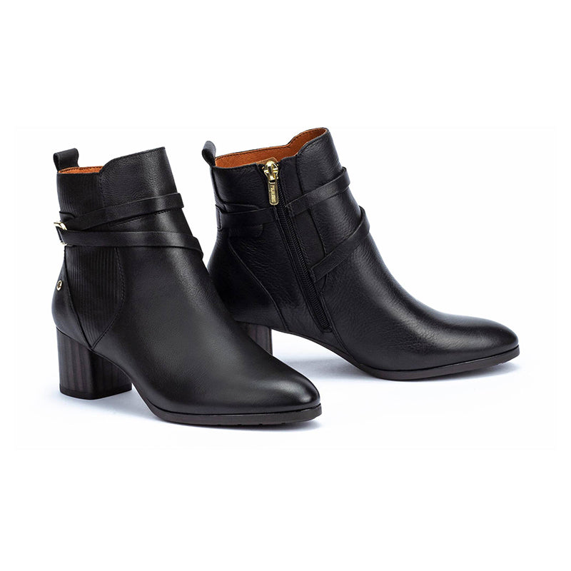 Women's Calafat Black