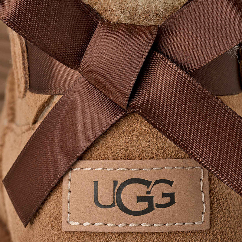 Women's Classic Ultra Mini Bailey Bow Chestnut
