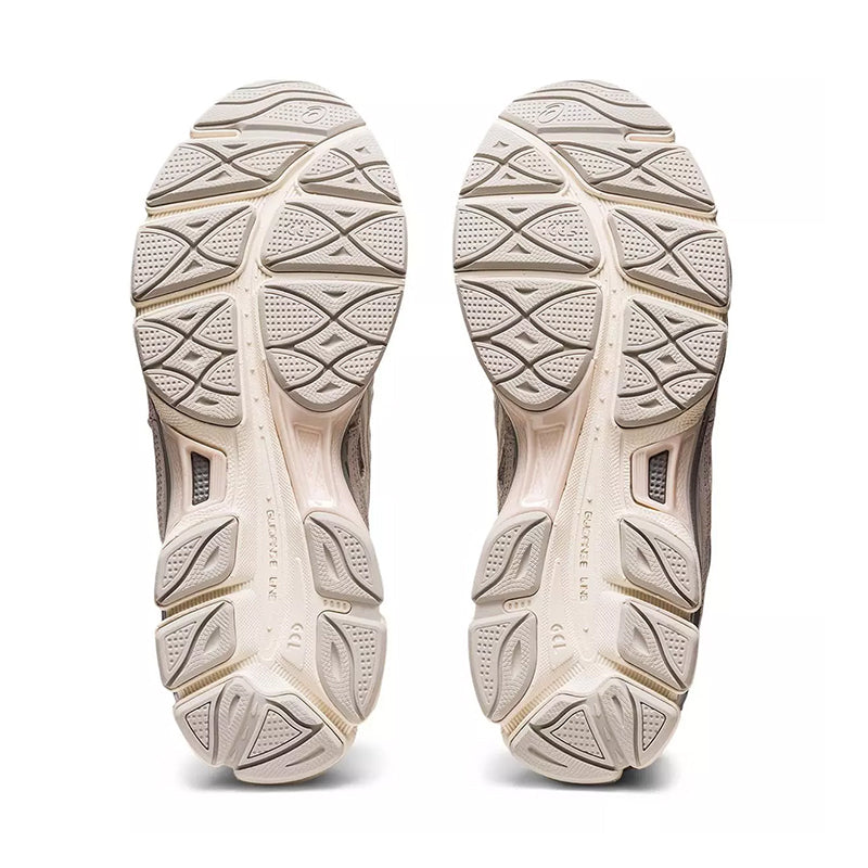 Shop Women's Gel-NYC Cream/Oyster Grey | Women's Sportswear Shoes