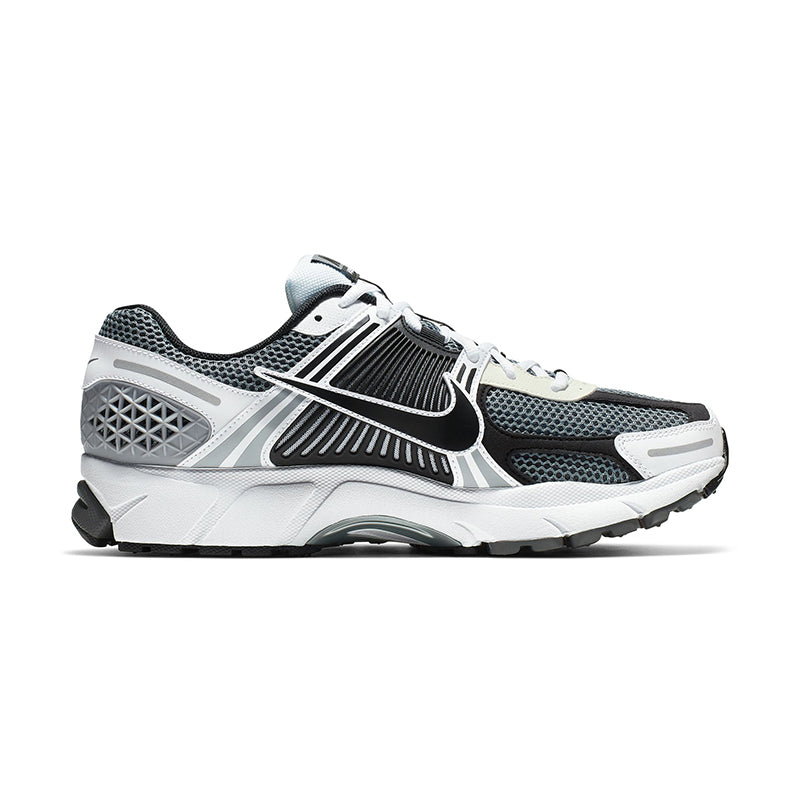 Men's Vomero 5 SE Dark Grey/Black/White