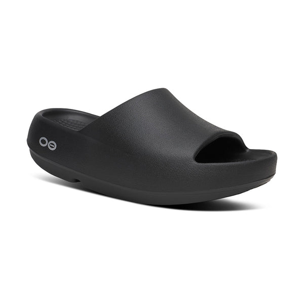 2200BLACK_shot2_05a7c3d9-d14b-