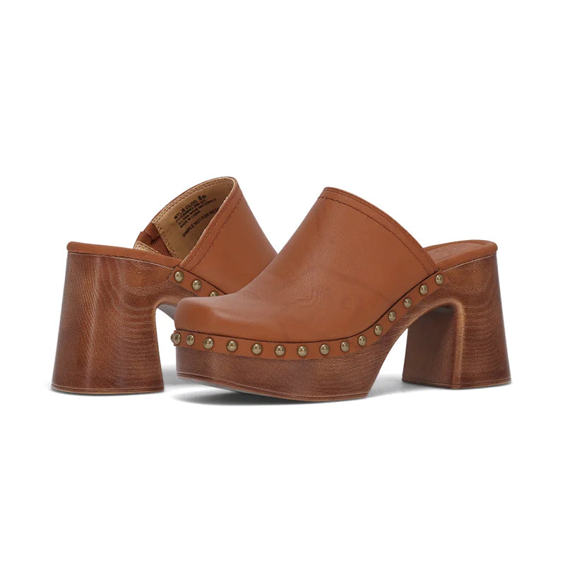 Women's Wylie Clog Walnut