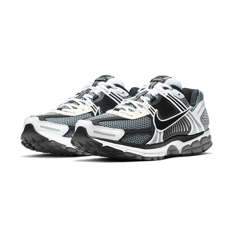 Men's Vomero 5 SE Dark Grey/Black/White