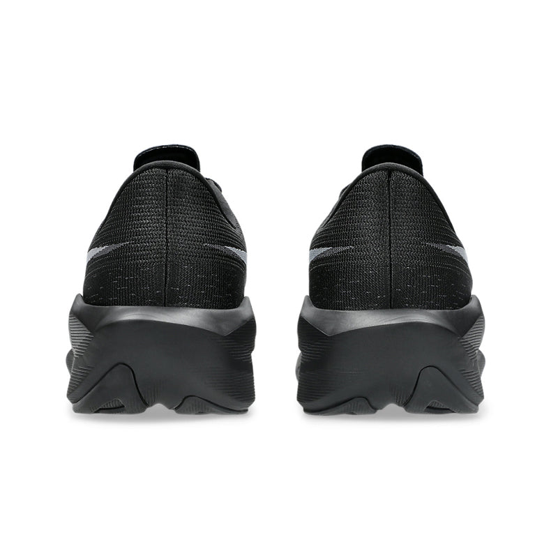 Men's Novablast 6 Black/Black