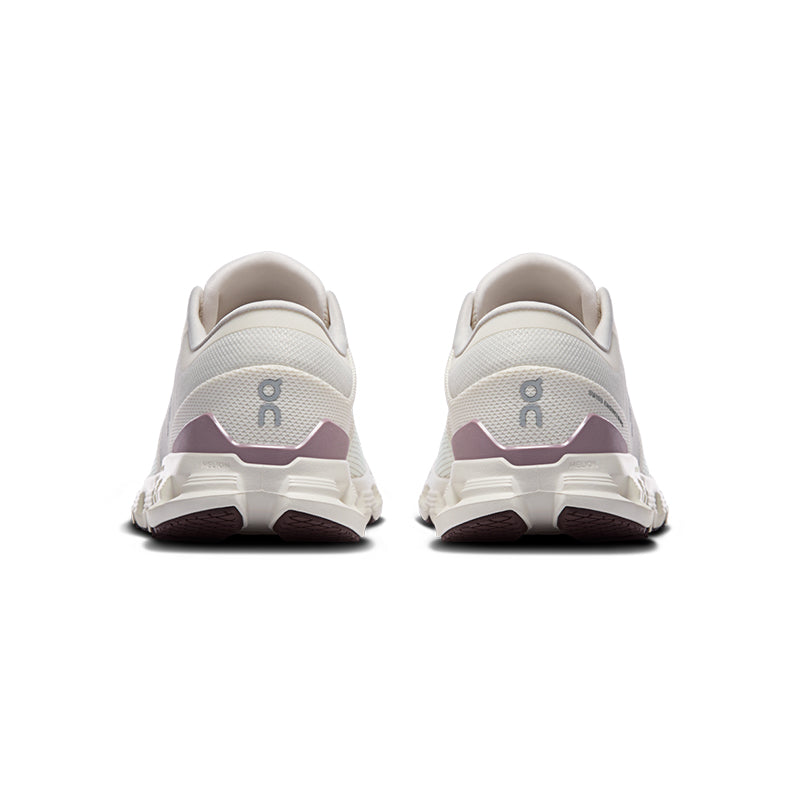 Women's Cloud X 4 Ivory/Heron