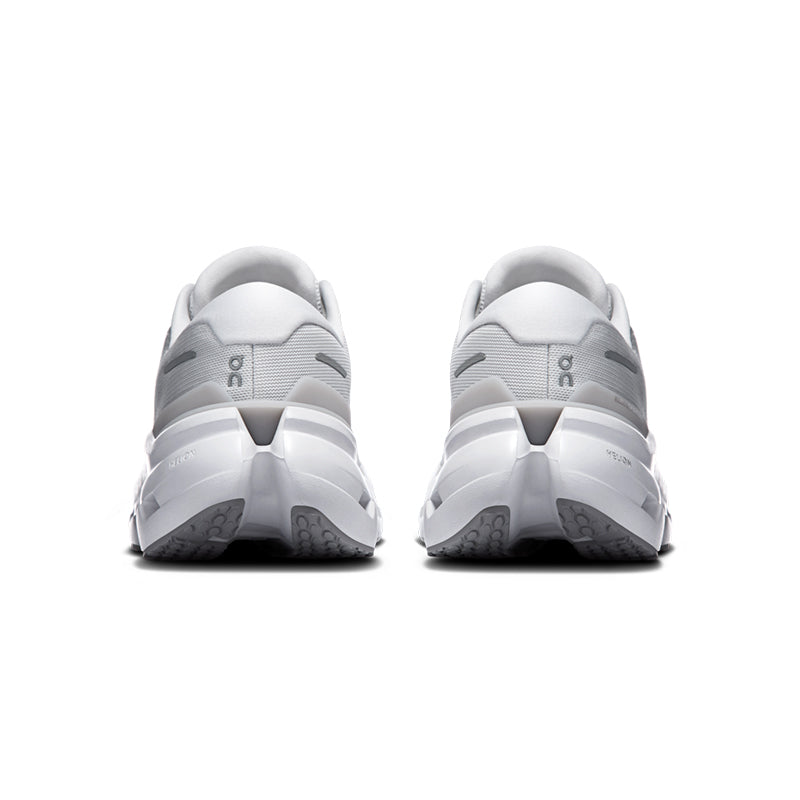 Women's Cloudrunner 3 Frost/Glacier