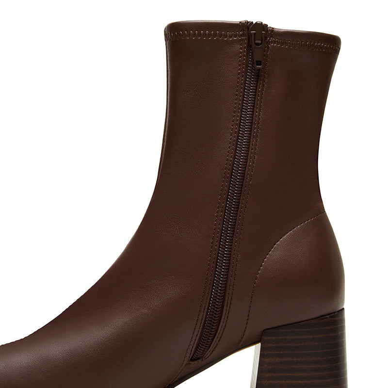 Women's Pammy Brown