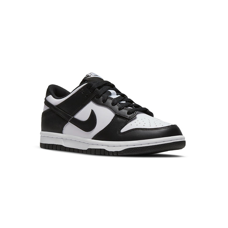 Nike – Tradehome Shoes