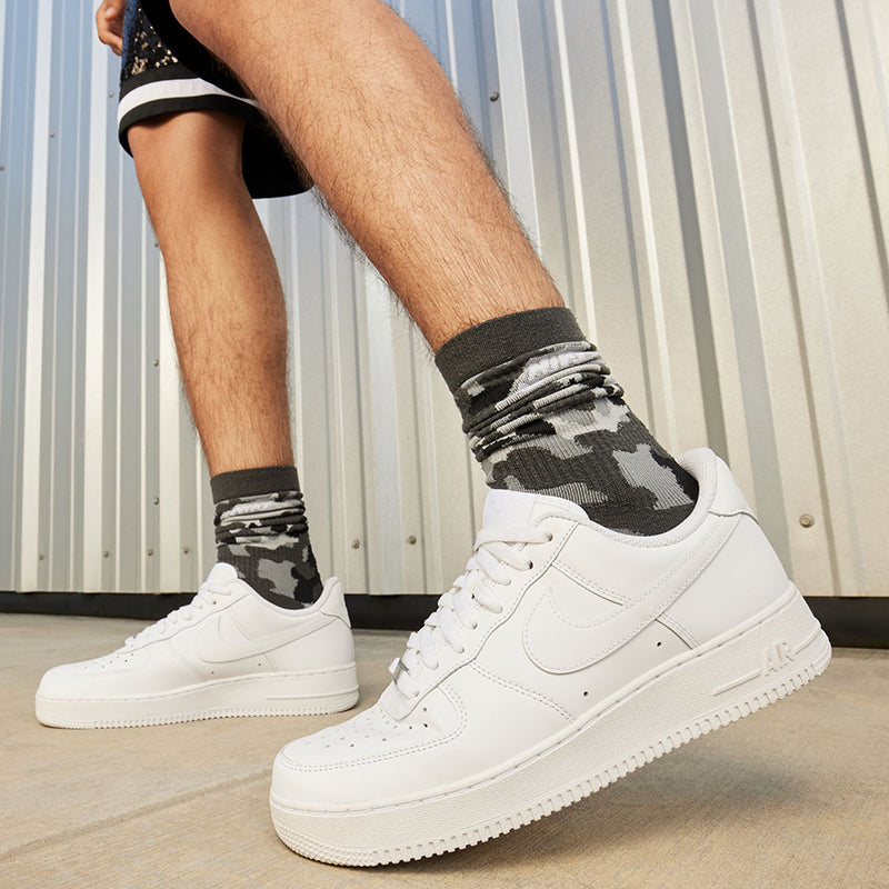 Men s Air Force 1 07 White White Tradehome Shoes
