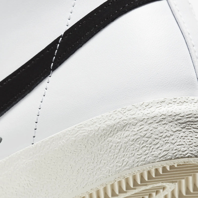 nike blazer mid vintage white