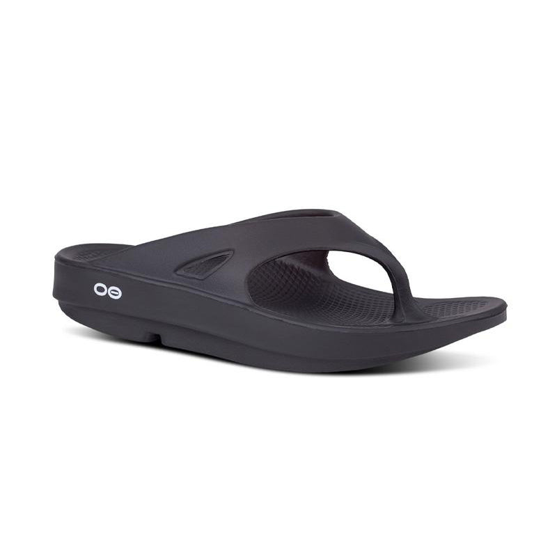 Angled side view of OOFOS Women's Ooriginal Thong Sandal in Black.