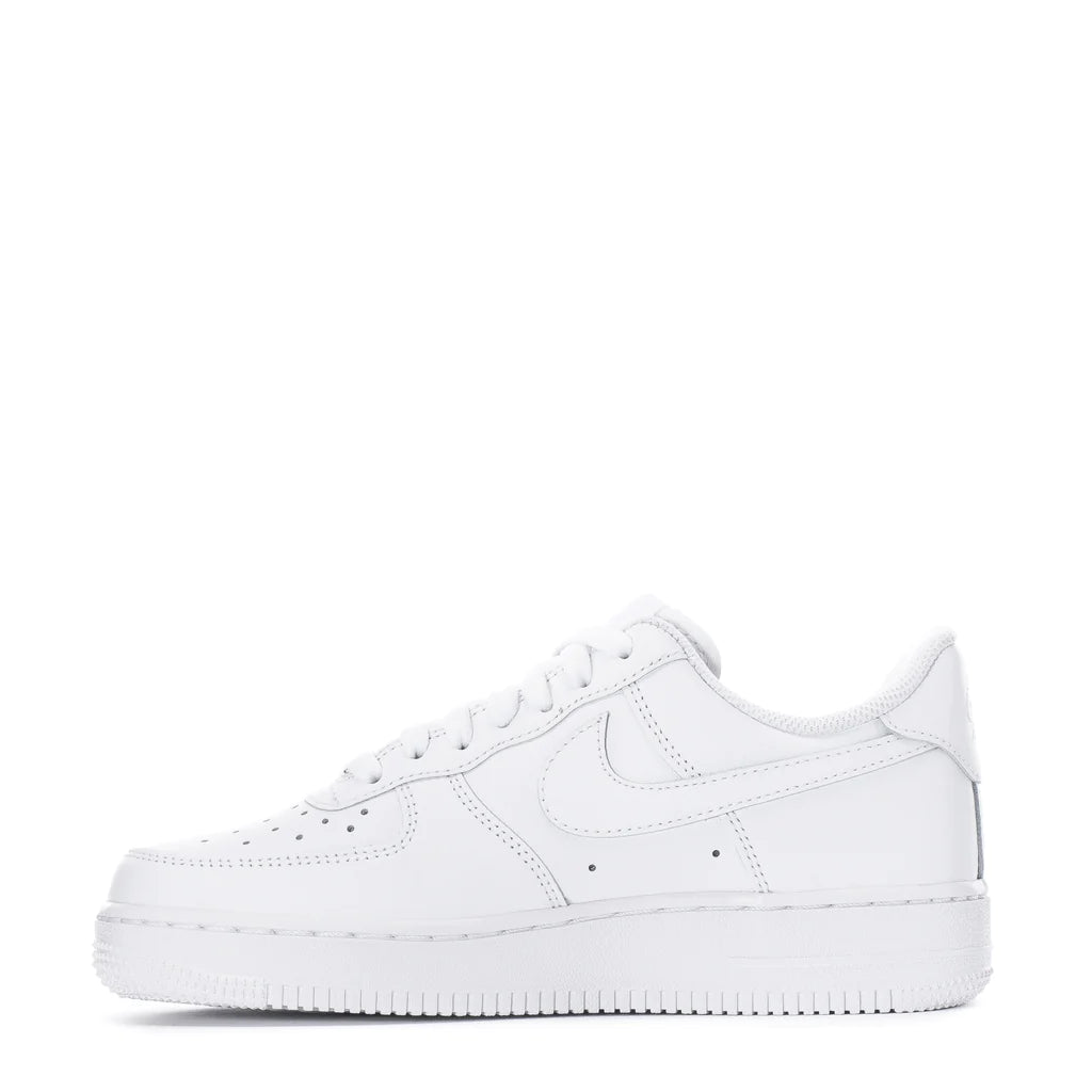 Women's Air Force 1 '07 White/White – Tradehome Shoes